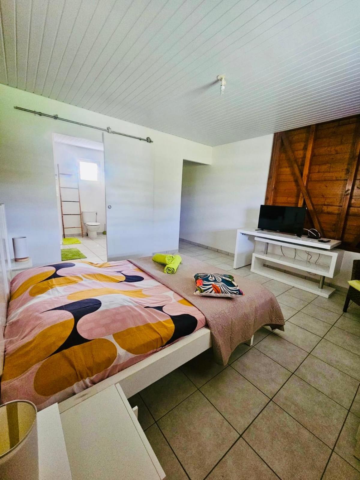 Creole Seo, Douceur De Vivre Tropicale * Sainte-Anne (Grande-Terre)
